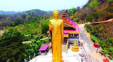 বান্দরবানে ৫৭ ফুট উচ্চতার গোল্ডেন বুদ্ধ মনিস্ট্রি বিহার